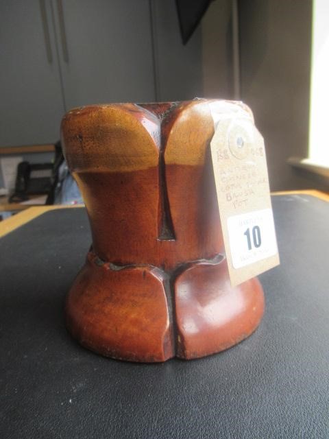 ANTIQUE CHINESE LOTUS FLOWER BRUSH POT Image