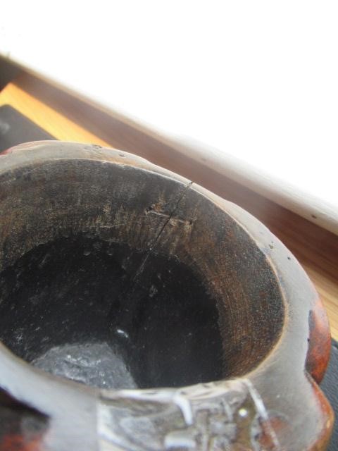 ANTIQUE CHINESE LOTUS FLOWER BRUSH POT Image