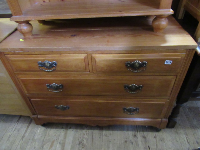 TWO OVER TWO CHEST OF DRAWERS Image