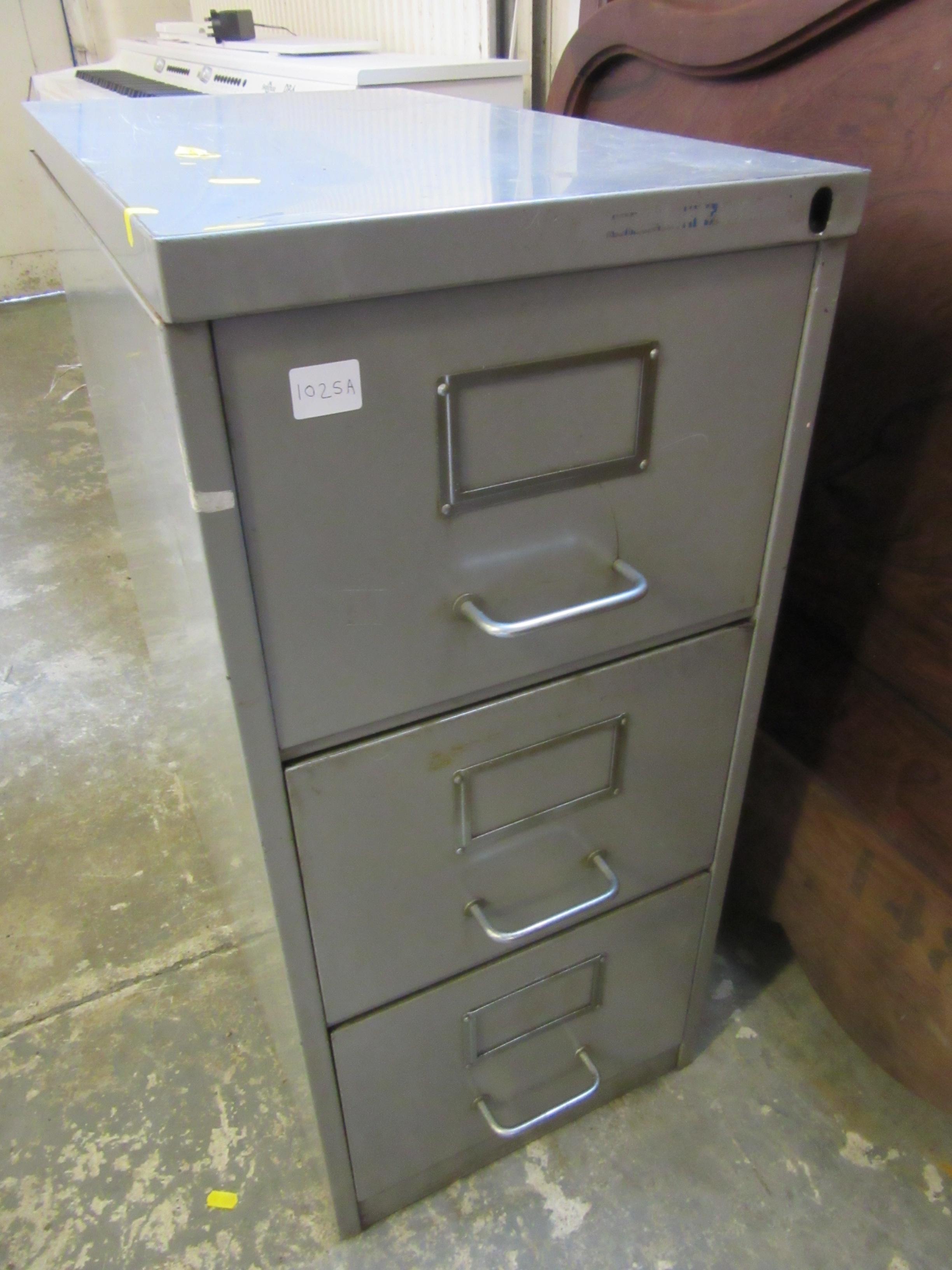 THREE DRAWER FILING CABINET Image