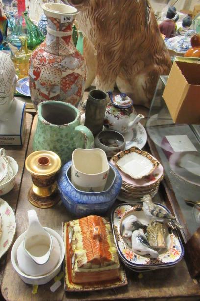 QUANTITY OF CERAMICS Image