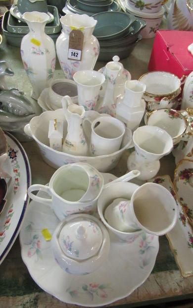 QUANTITY OF AYNSLEY LITTLE SWEETHEART CERAMICS Image