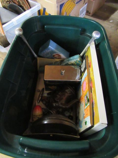 BOX OF MISCELLANEOUS INCLUDING CADBURYS TEAPOT AND OLD TINS Image