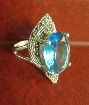 BLUE TOPAZ AND MARCASITE SILVER RING Image