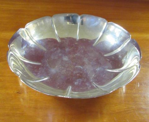 SILVER BON BON DISH Image