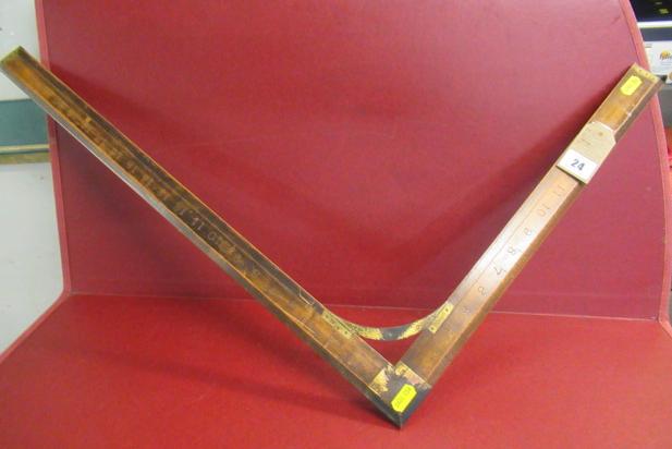 VINTAGE BOXWOOD AND BRASS TAILOR'S MEASURE BY DRIVER'S OF MANCHESTER Image