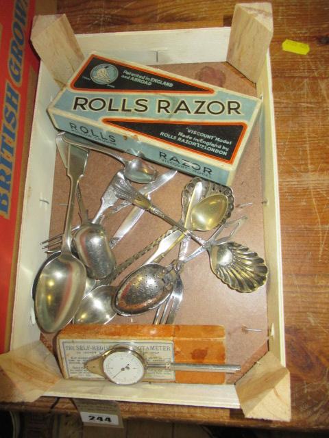 QUANTITY OF CUTLERY WITH ROLLS RAZOR AND ROTAMETER Image