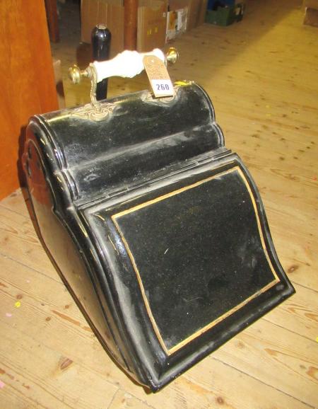 BLACK METAL COAL SCUTTLE Image