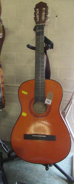 ACOUSTIC GUITAR AND STAND Image