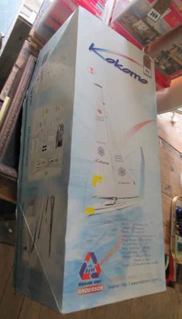 BOXED MODEL YACHT Image
