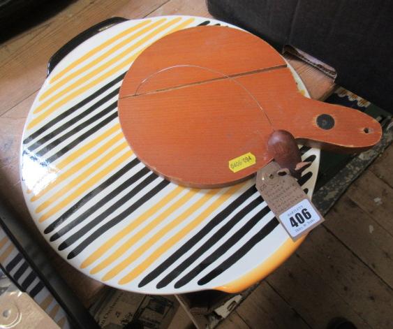 VINTAGE MOUSE CHEESEBOARD WITH MODERNIST CERAMIC CHEESEBOARD Image