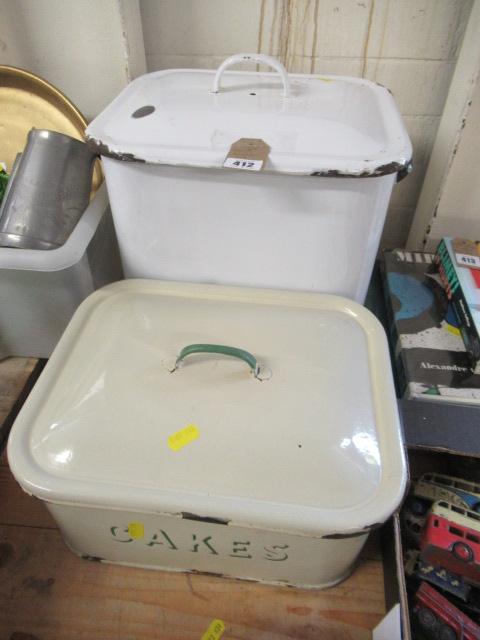 ENAMELLED BREAD BIN AND CAKE TIN Image