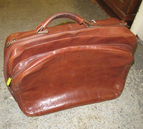 ITALIAN BROWN LEATHER BAG Image
