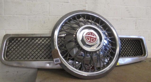 MG GRILLE AND WHEEL HUB Image