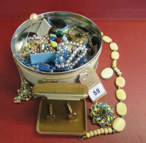 TIN OF COSTUME JEWELLERY Image