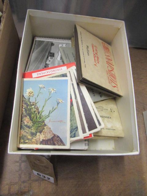 BOX OF SNAPSHOTS POSTCARDS Image