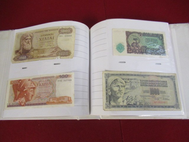 ALBUM OF WORLD BANK NOTES Image