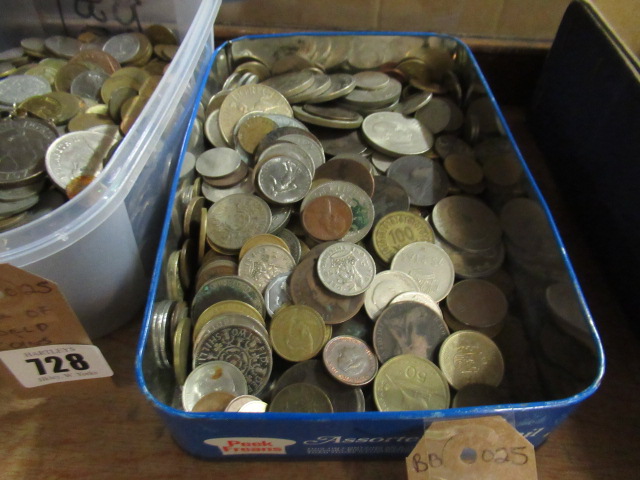 TIN OF GB AND WORLD COINS Image
