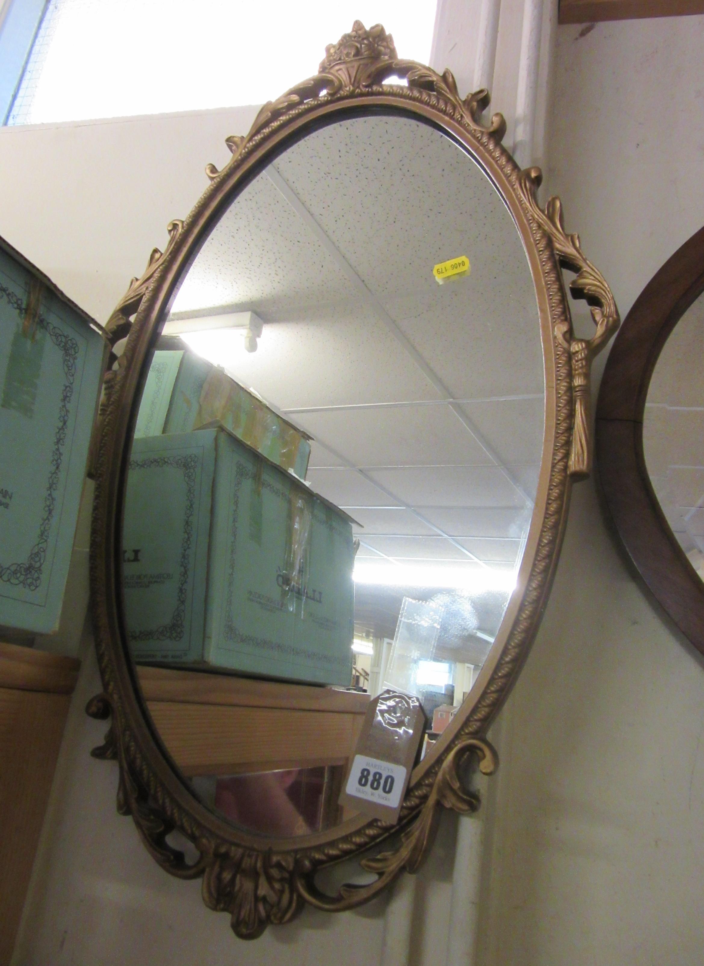 OVAL MIRROR Image