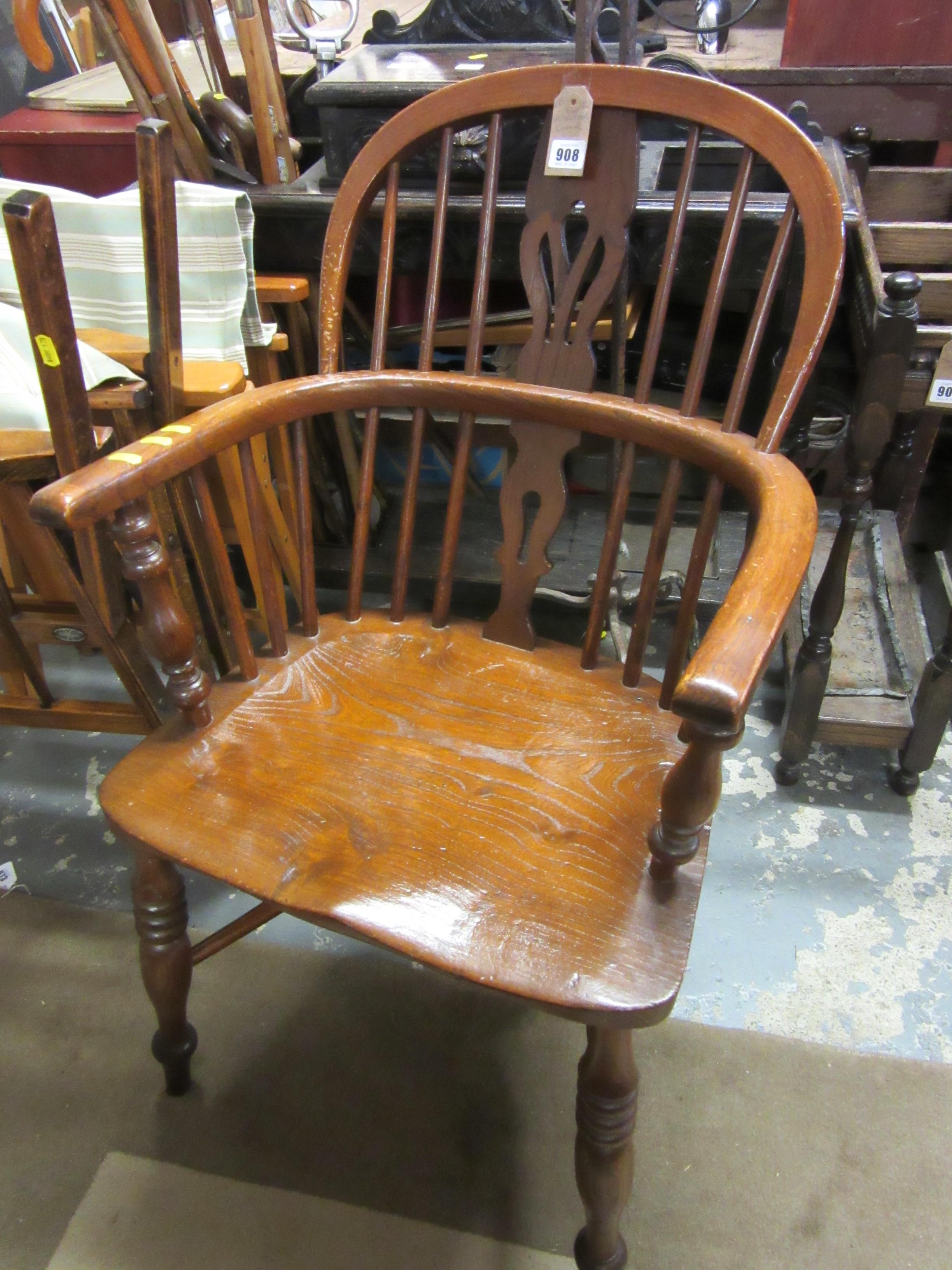 WINDSOR CHAIR Image