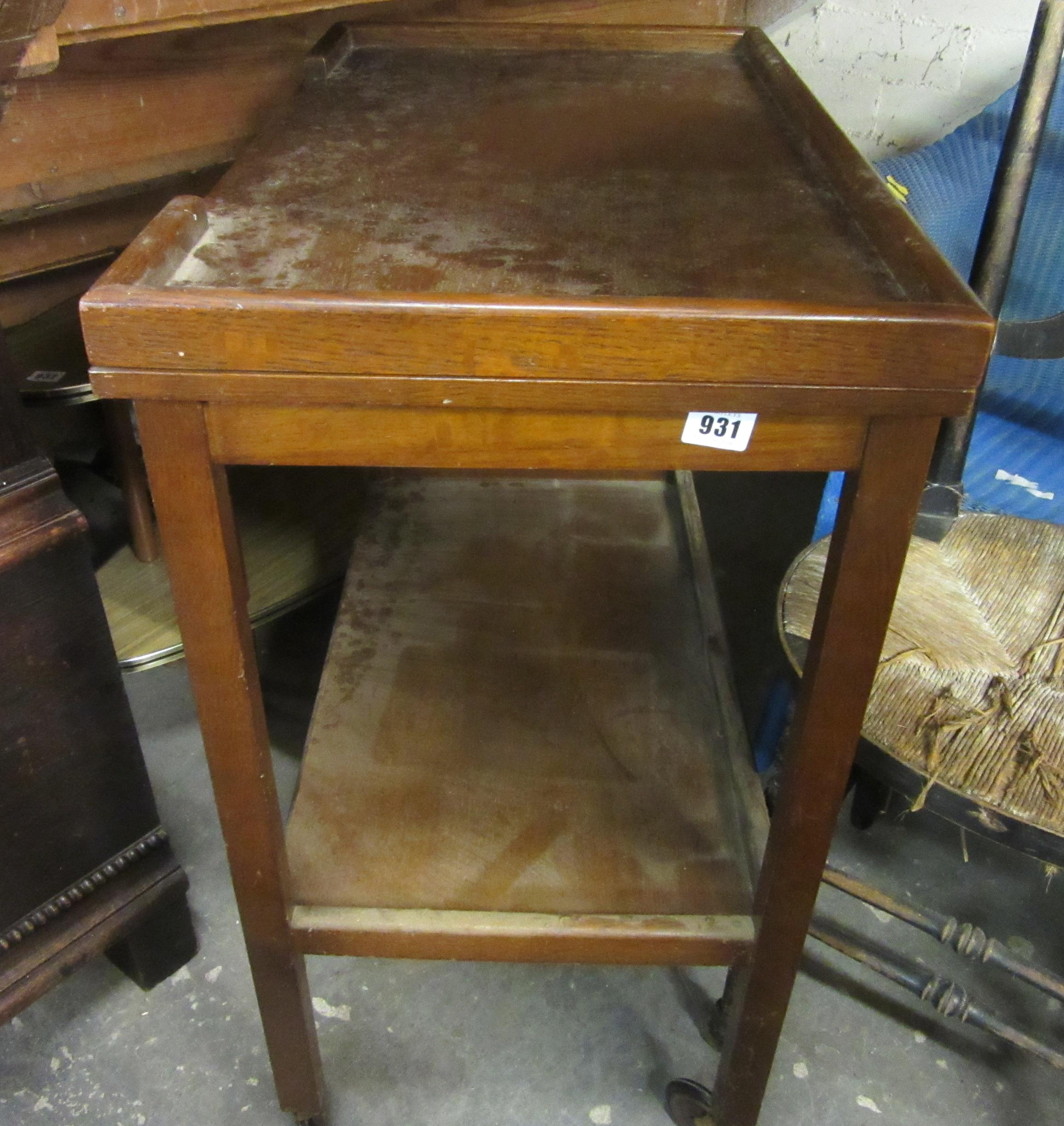 TEA TROLLEY Image