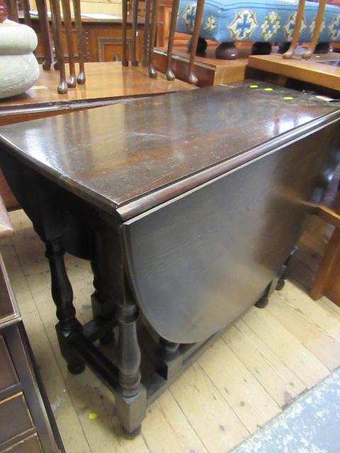 GATE LEG TABLE Image
