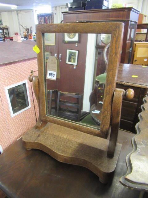 OAK DRESSING TABLE MIRROR Image