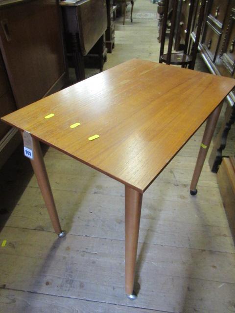 VINTAGE SIDE TABLE Image