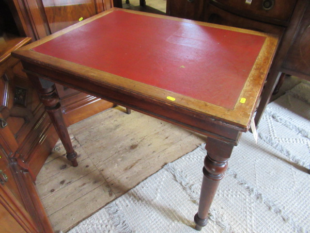 RED LEATHER INSET TABLE Image