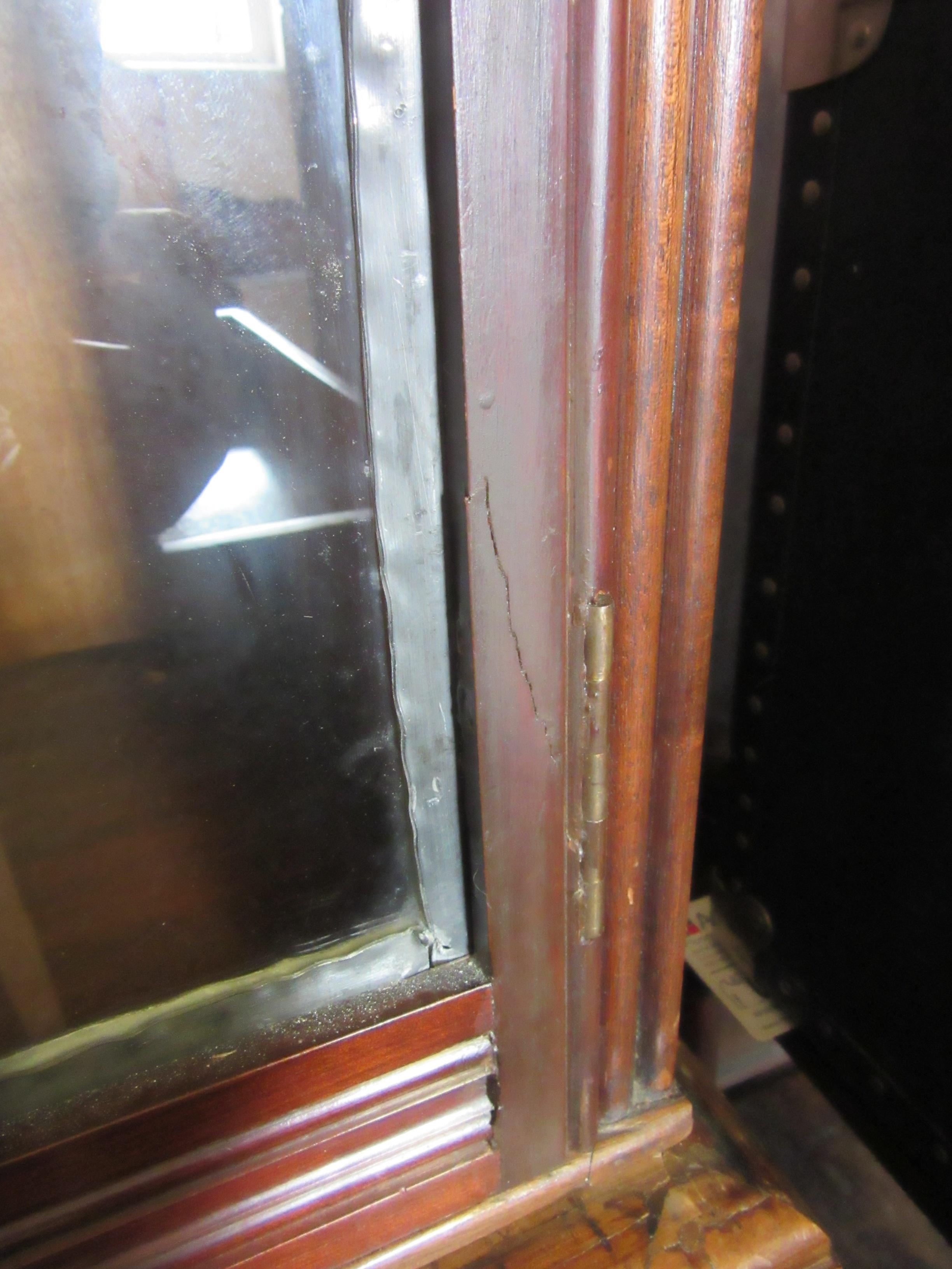 LARGE DISPLAY CABINET Image