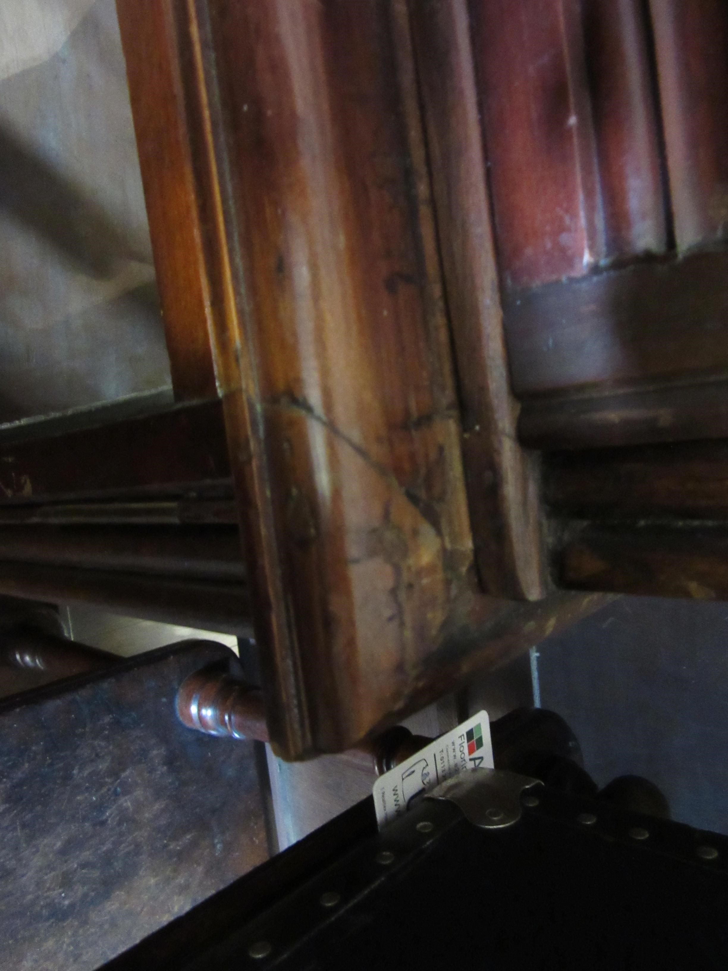 LARGE DISPLAY CABINET Image