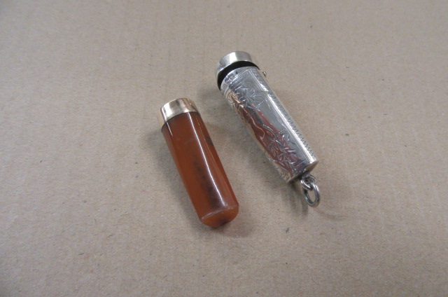 9CT GOLD MOUNTED CHEROOT HOLDER IN SILVER CASE Image