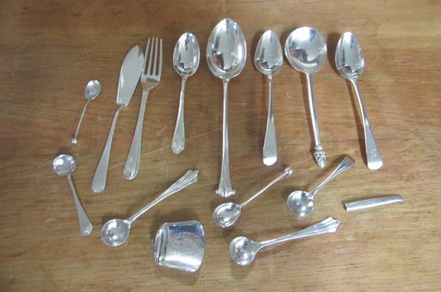 MIXED SILVER FLAT WARE ETC Image