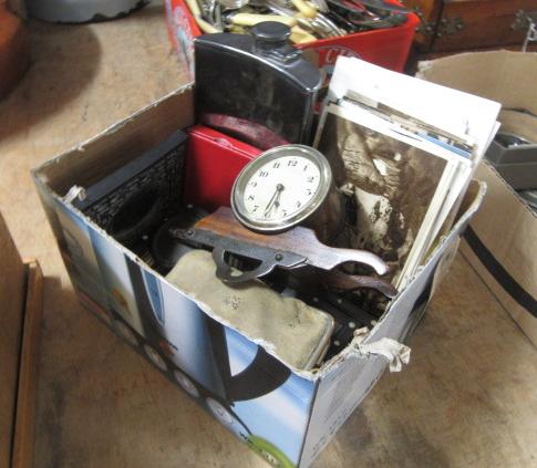 BOX OF MISCELLANEOUS ITEMS Image