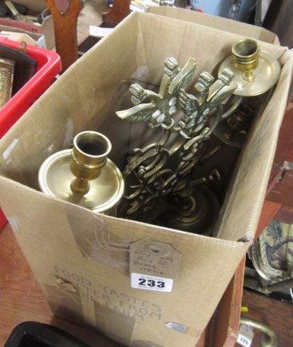 BOX OF BRASS ITEMS Image