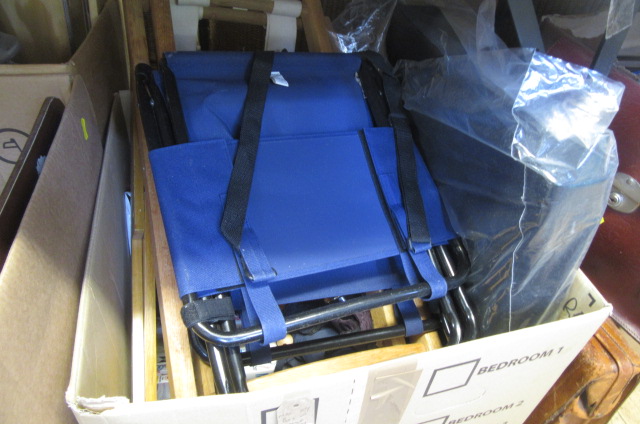 BOX OF MISCELLANEOUS ITEMS Image