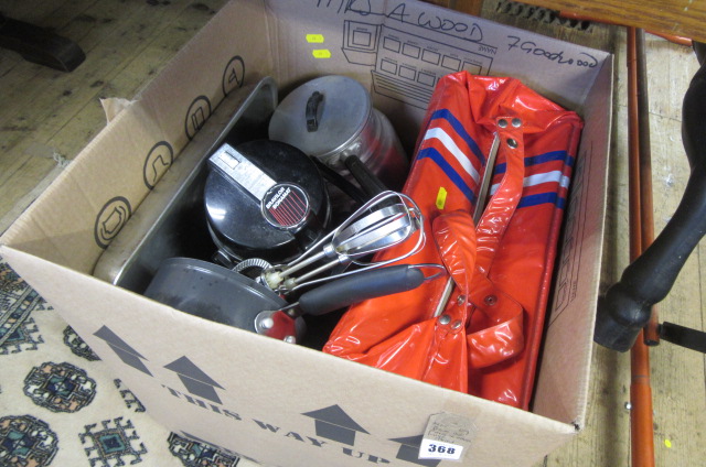 BOX OF PANS ETC Image