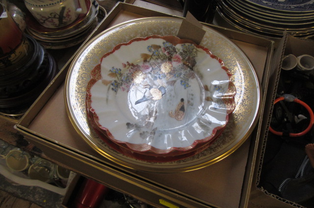 QUANTITY OF JAPANESE AND OTHER PLATES Image