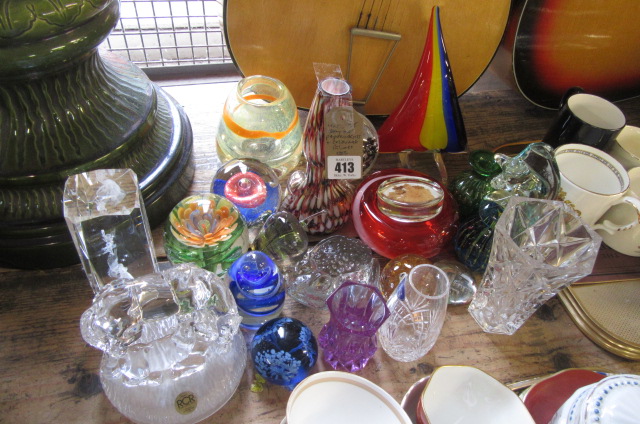 QUANTITY OF PAPERWEIGHTS Image