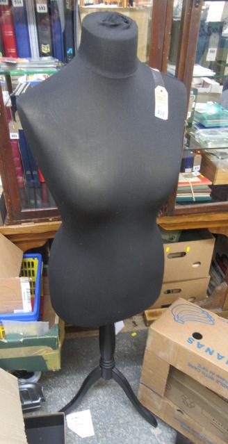 METAL DRESSMAKERS DUMMY Image