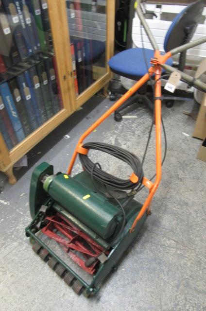 ELECTRIC LAWNMOWER Image