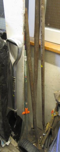 QUANTITY OF TOOLS Image