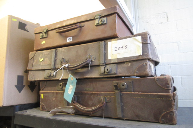 VINTAGE SUITCASES Image