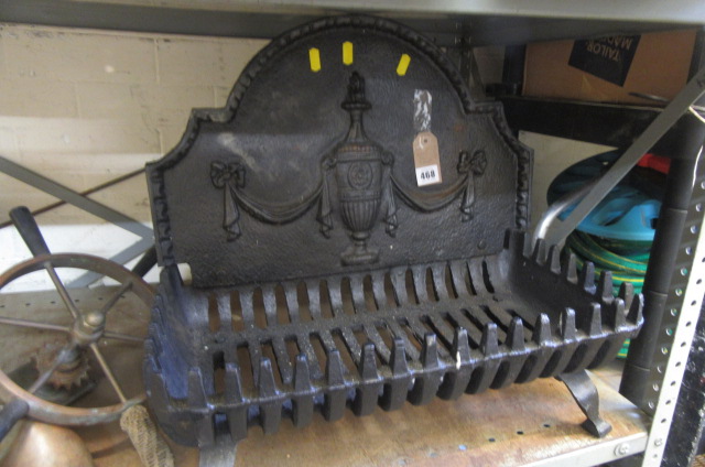 CAST IRON FIRE BASKET Image