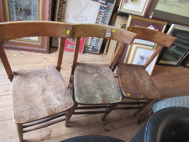 THREE ELM SEATED CHAPEL CHAIRS Image