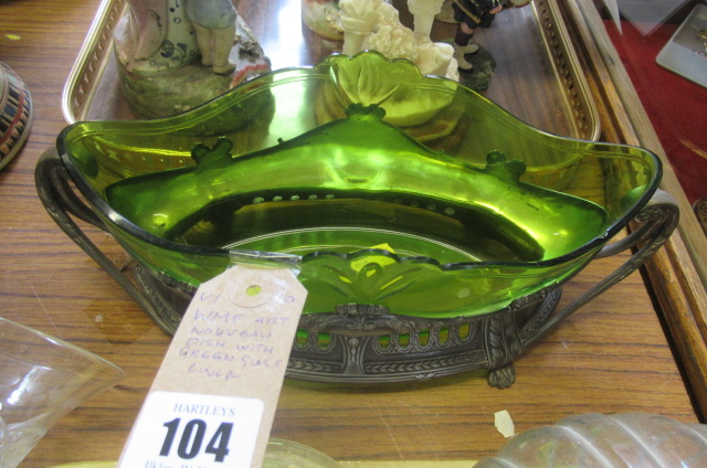 WHITE METAL ART NOUVEAU DISH WITH GREEN GLASS LINER Image