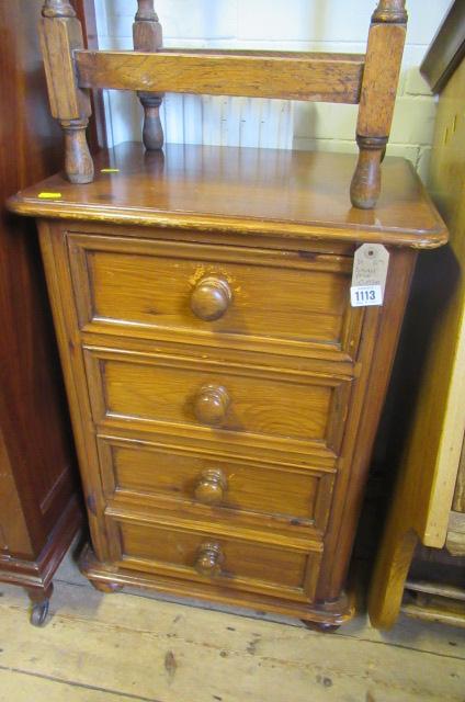 SMALL PINE FOUR DRAWER CHEST Image