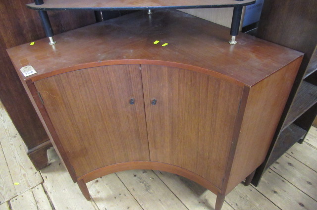 RETRO CORNER UNIT Image