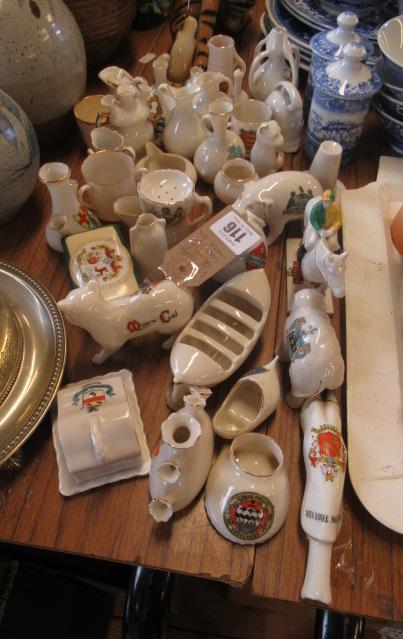 QUANTITY OF CRESTED WARE ETC Image