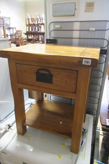 OAK BEDSIDE CABINET Image